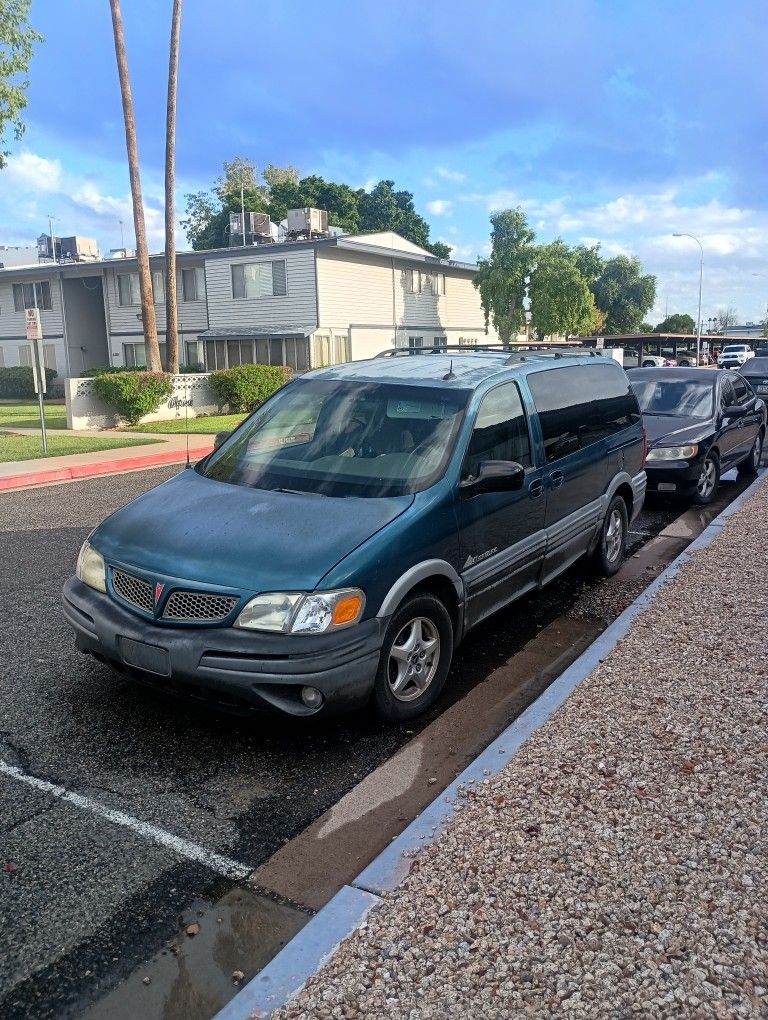 2003 Pontiac Montana