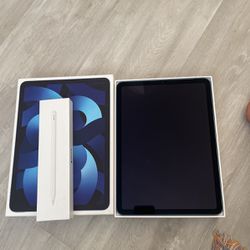 iPad Air 5th Generation Blue 64gb With  2nd Gen Apple Pencil 