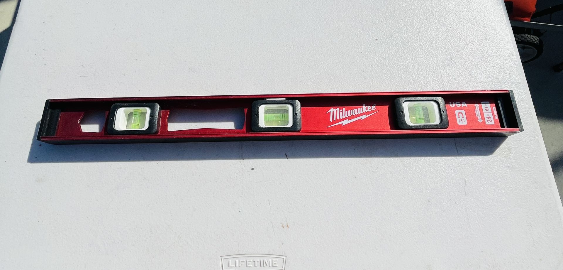 Milwaukee Magnetic Leveler New