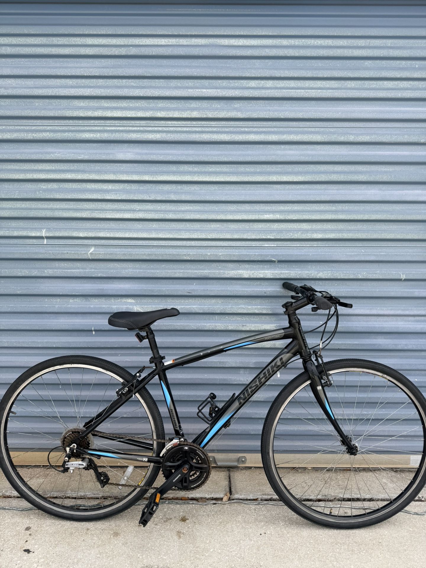 Nishiki Manitoba Hybrid Bike
