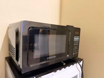 Proctor Silex Countertop Microwave
