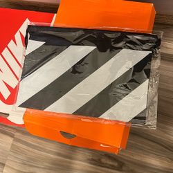 Off White Shoe Bag