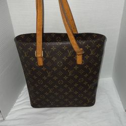 Medium Tote Bag