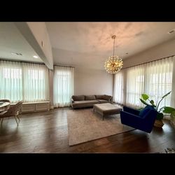 West Elm Sofa Comes With Soft Table And Carpet 