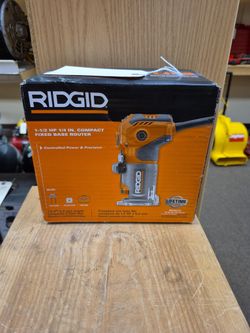 NEW Ridgid R24012 Compact Fixed Base Corded Router