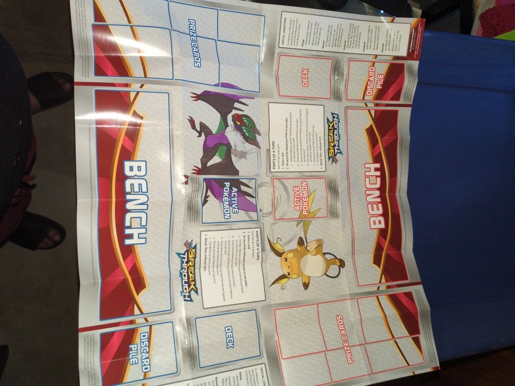 POKEMON CARD PLAY MAT