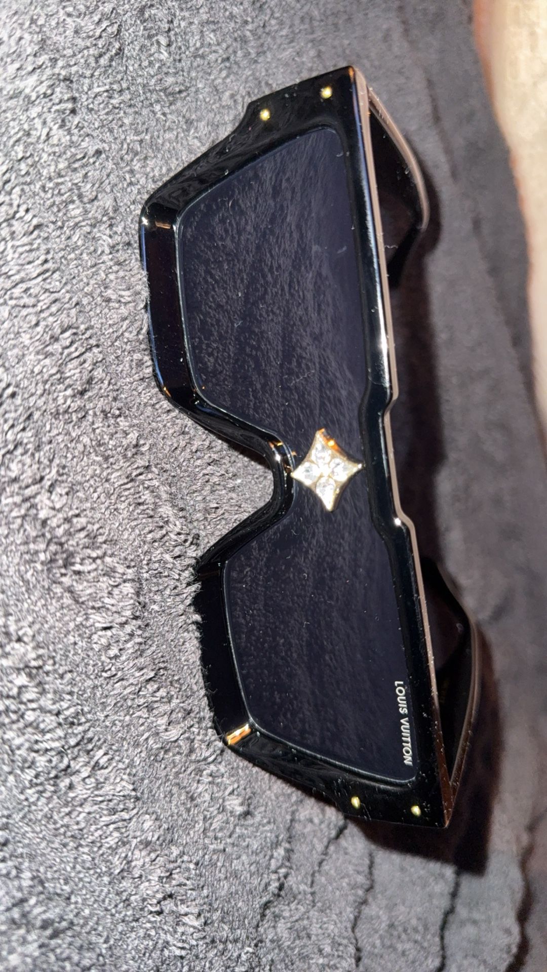 Louis Vuitton Cyclone Sunglasses