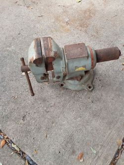 5' VISE BENCH MOUNT