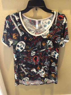 New LuLaRoe small shirt super soft
