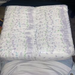 56 New Kirkland Diapers 