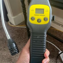 Gas Leak Detector-almost New