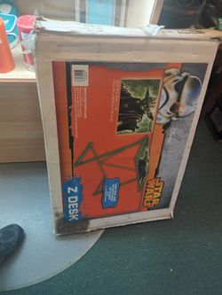 Star Wars Yoda Table 