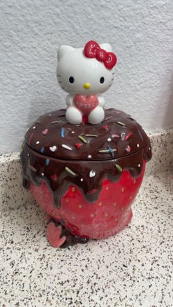 Hello kitty chocolate strawberry 🍓 Jar