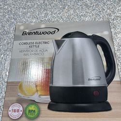 Brentwood Cordless electric Kettle