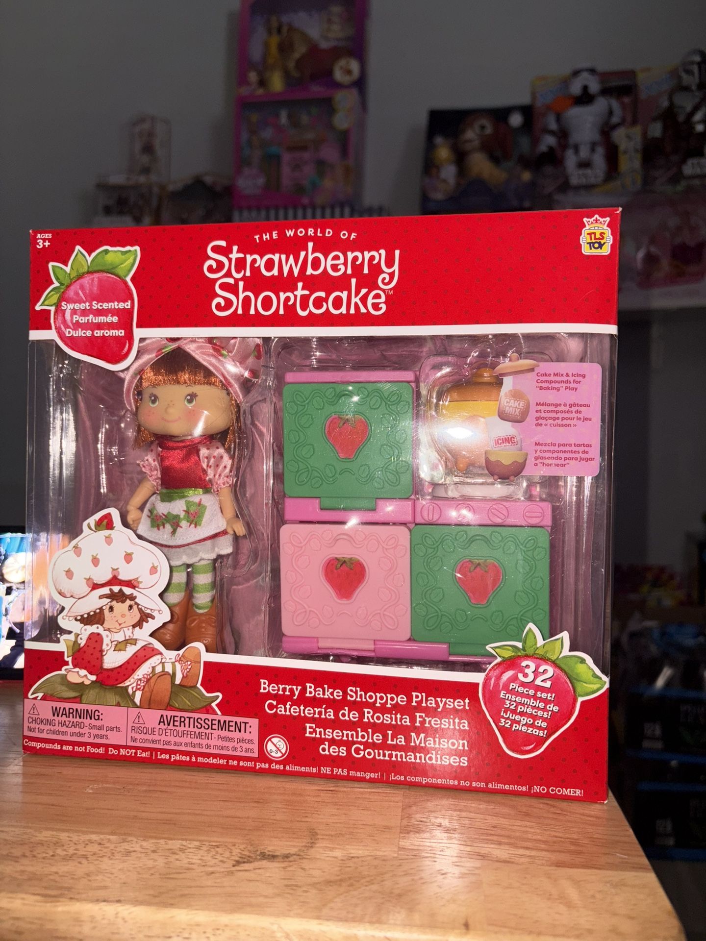 Strawberry Shortcake Berry Bake Shoppe Playset