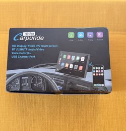 Carpuride W901 Pro 9″ Portable CarPlay/Android Auto – Like New + All Accessories