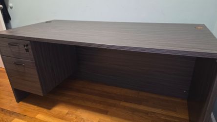 Office Desk - Great Condition. Durable.