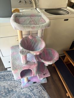 Kiyumi Multi-Level Cat Tree Tower free