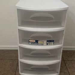 Sterilite 4 Drawers Plastic Storage. 2x