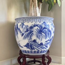 Porcelain Planter with the Wooden Stand 