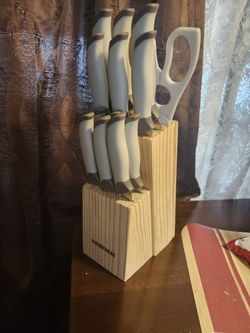 13 Piezas De Cuchillos