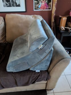 Lunix Wedge Pillow Set