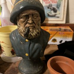 Statue