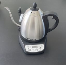 Brand New Never Used Bonavita Kettle