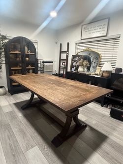Dinning table