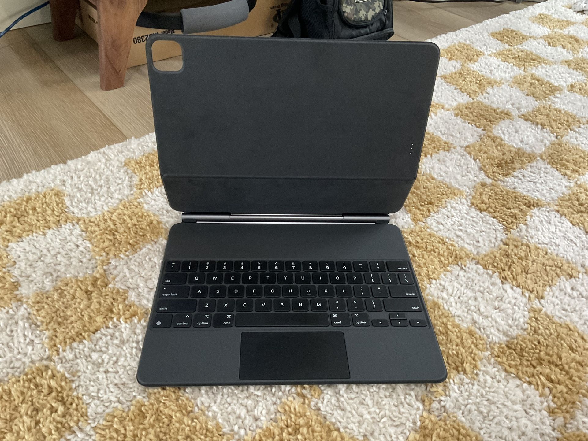 iPad Pro 12.9 (5th Generation) Magic Keyboard and Other Cases