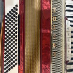 Hohner  Bass Accordion - FROZEN Or STUCk Buttons