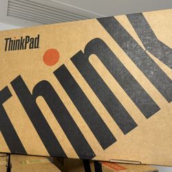 Laptop Lenovo ThinkPad E16 Touch  i5 13Th 16Gb 512Gb 