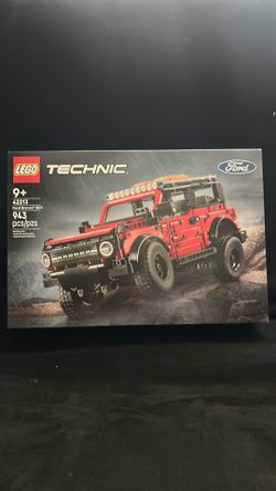 Lego Ford Bronco SUV