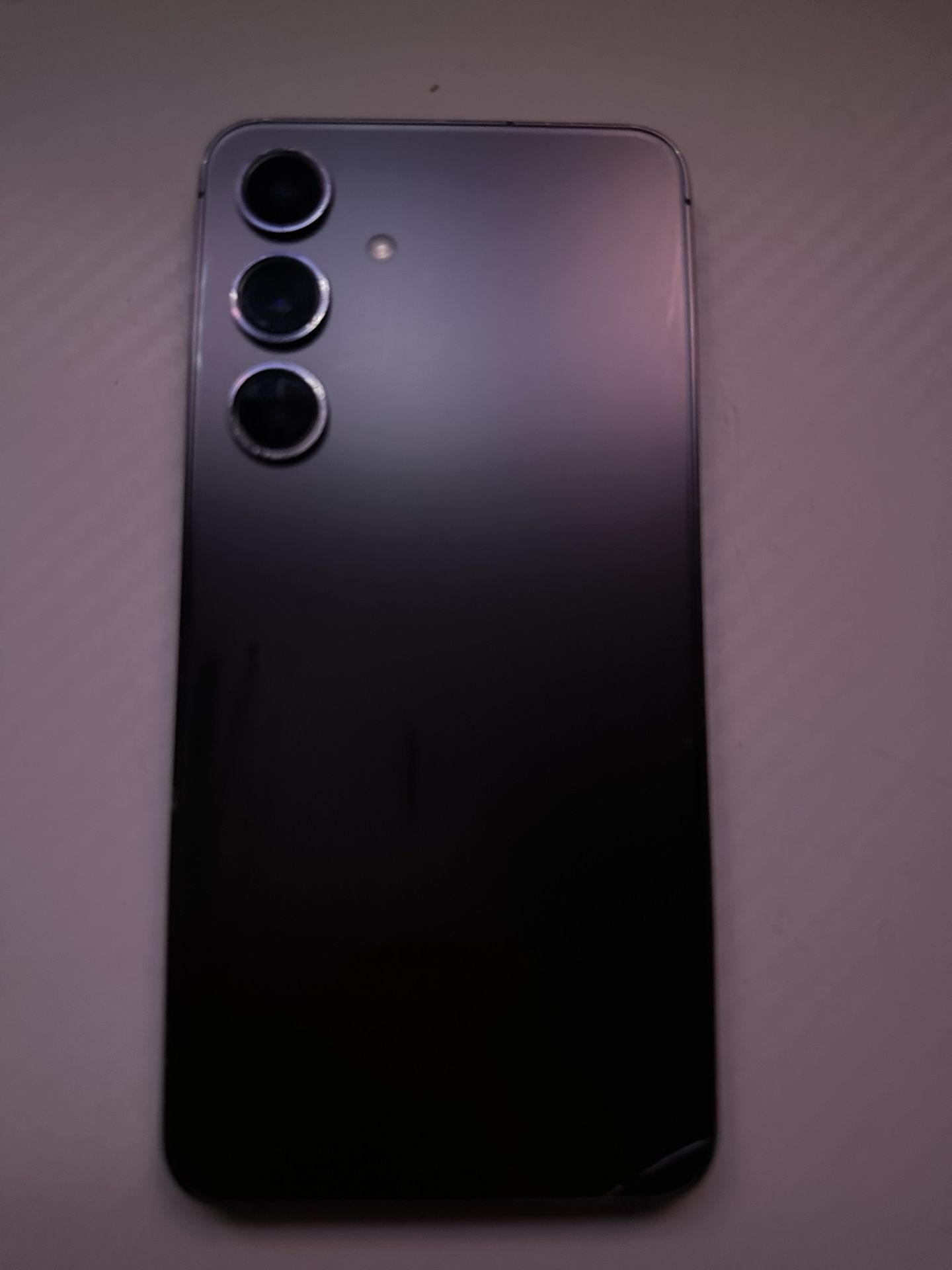 Samsung S24