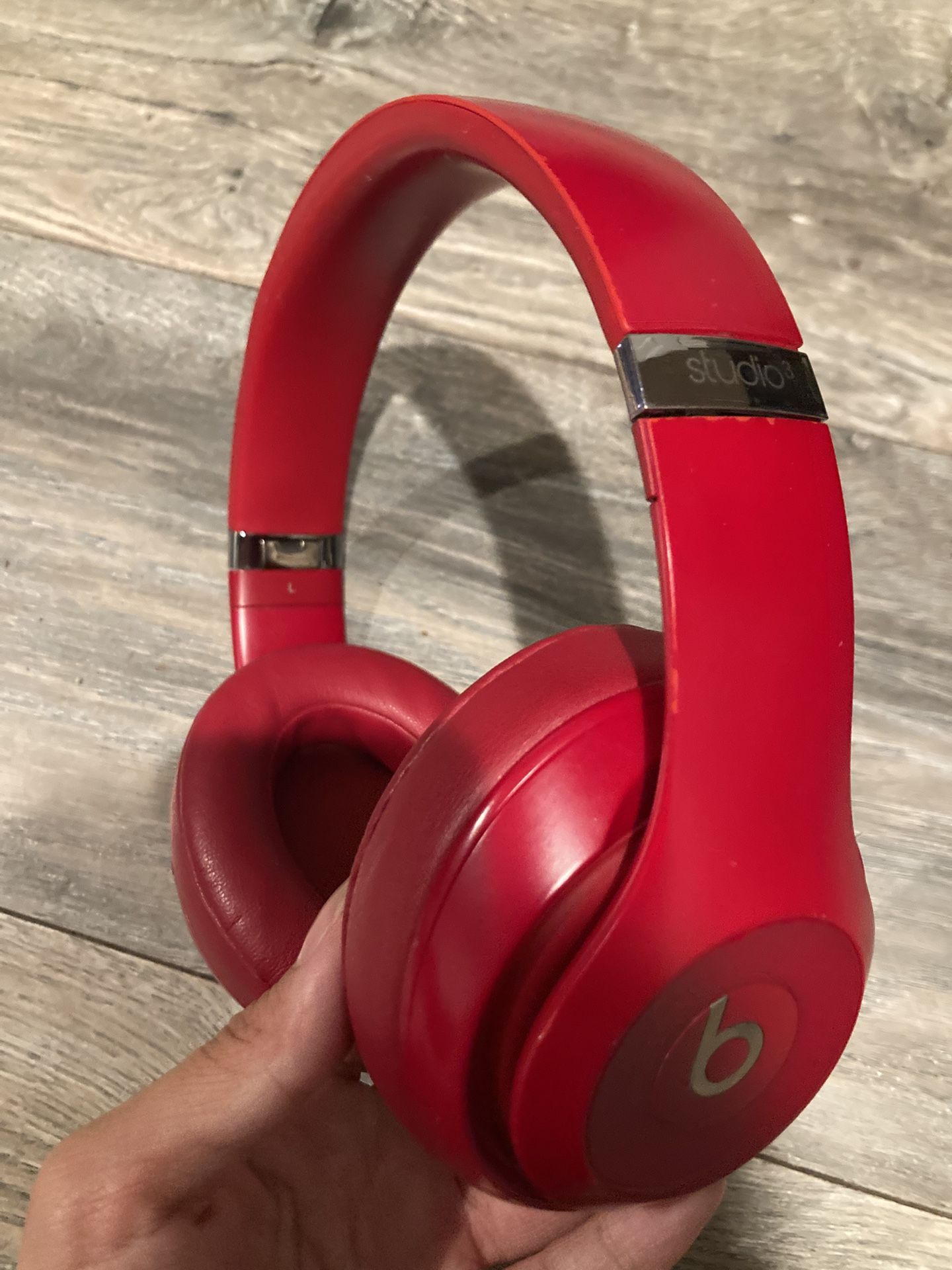 Red beats studio 3