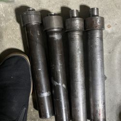 11” Hydraulic Cylinders