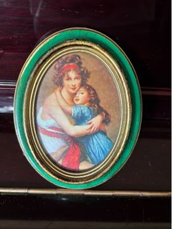 Vintage Italian Cameo Frame of Elisabeth Vigée Le Brun embracing her daughter, Julie 1789