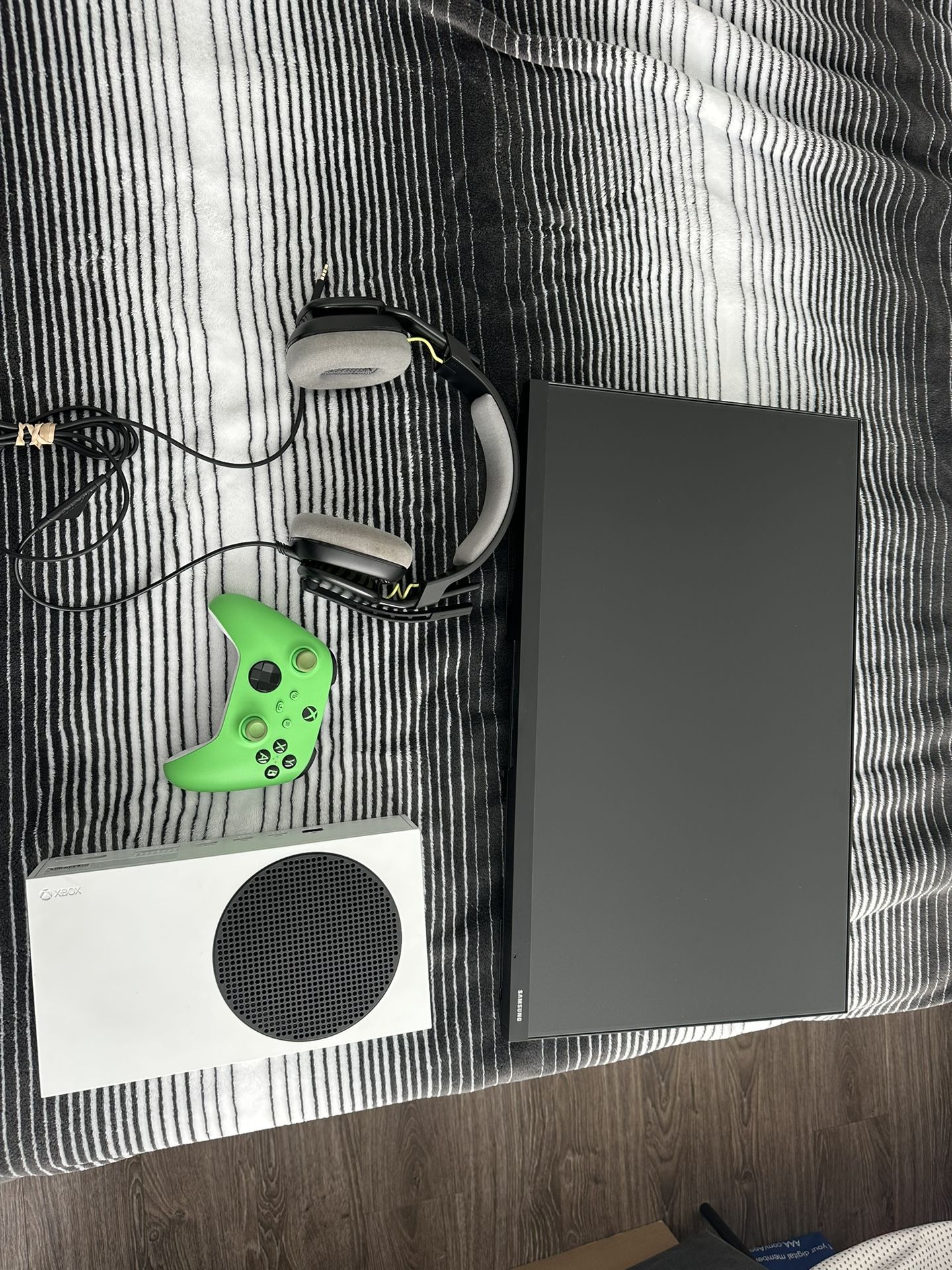 Xbox One S Bundle