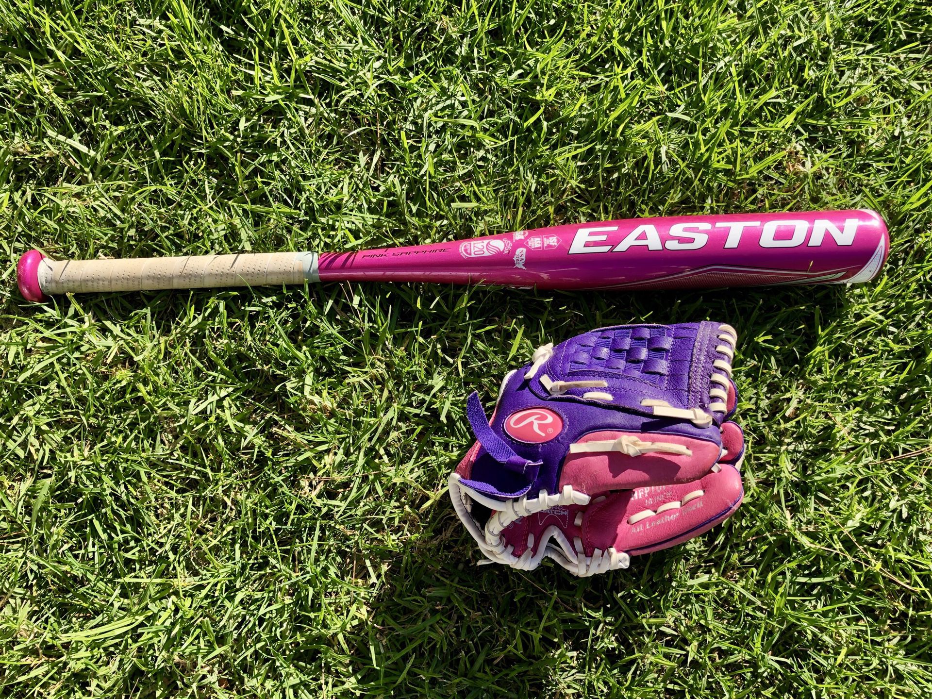 Like new - young girls Easton softball bat and Rawlings glove