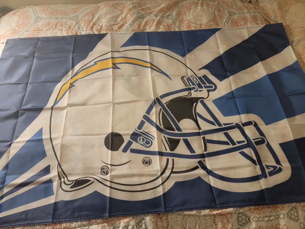 Chargers Banner 3x5