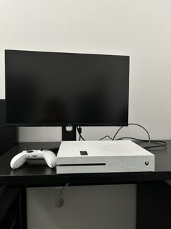 Xbox And Monitor