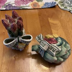 Vintage Salt And Pepper Shaker Fitz And Floyd