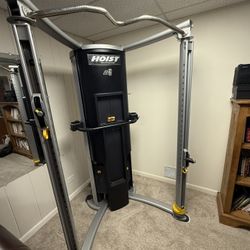 MI6 Hoist Gym