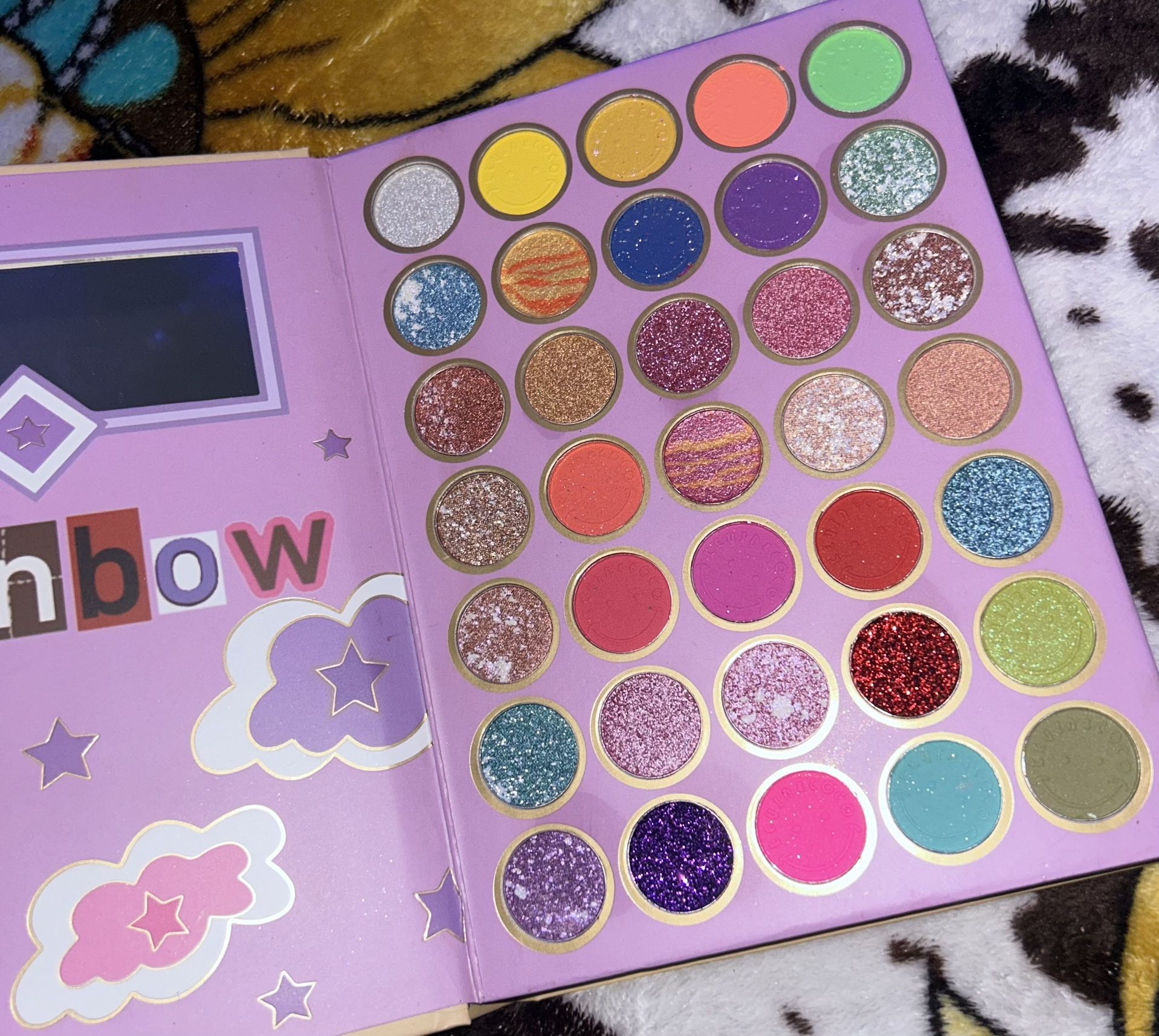 Eyeshadow Book Palette 