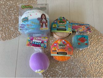 Orb squeezee cupcake RMS Crazy fun Apple green holographic Orange Sherbert dumpling squishy sugar cube funny face lot