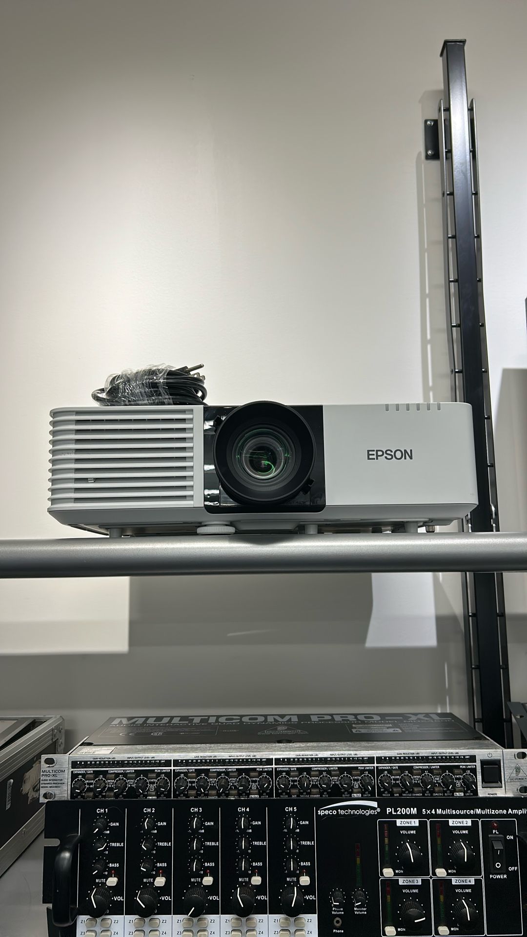Epson Projector With Cord