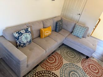 Sectional couch
