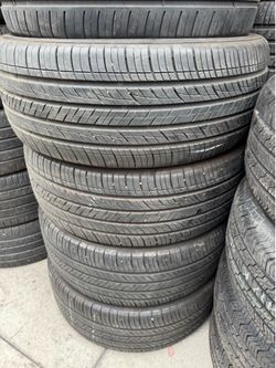 245/45r20 Kuhmo  tires en excelentes condiciones de vida las 4