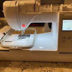 Brother PE 800 (Embroidery Machine)