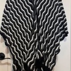 Women’s Sweater Shawl 